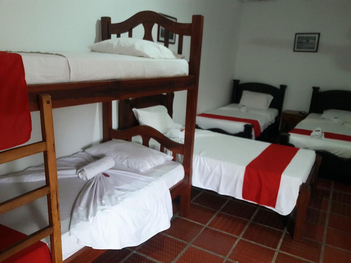 Hotel Santa Cruz De Mompox Екстер'єр фото